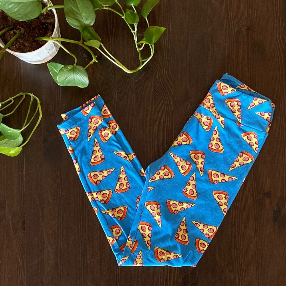 Lularoe pizza leggings (OS)